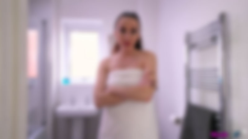 Sophia Smith "Creep On Me"