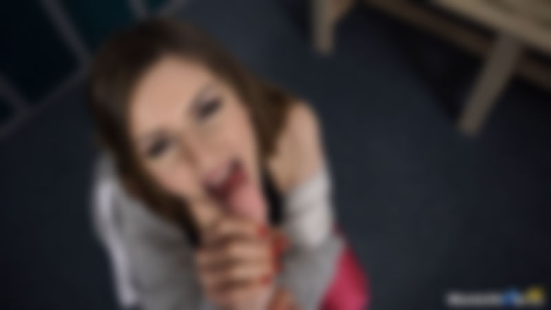 Stella Cox "Workout Facial"