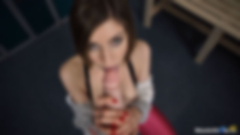 Stella Cox "Workout Facial"