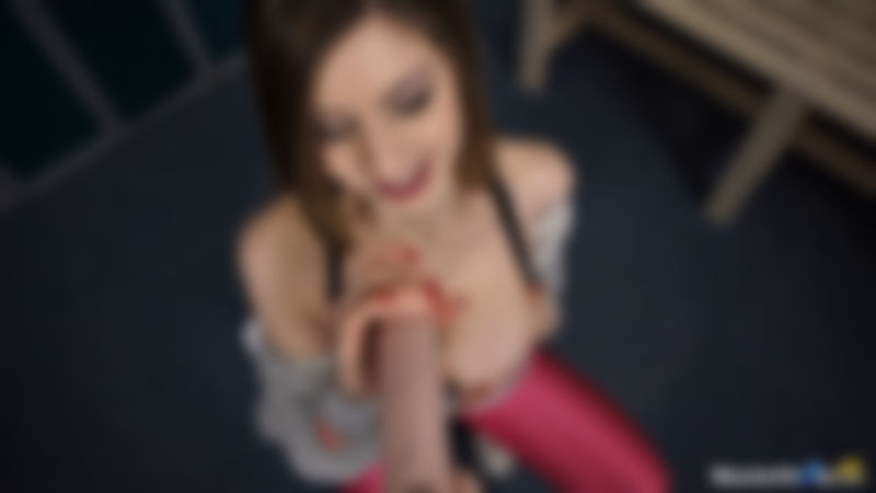 Stella Cox "Workout Facial"