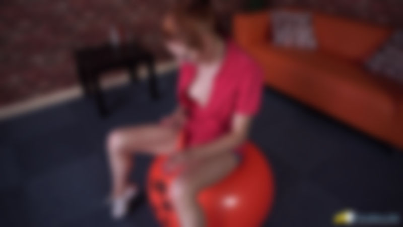 Jayne "Bouncy Boobs"