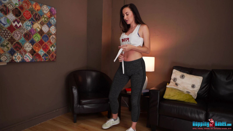 Sophia Smith "Sexy Workout"