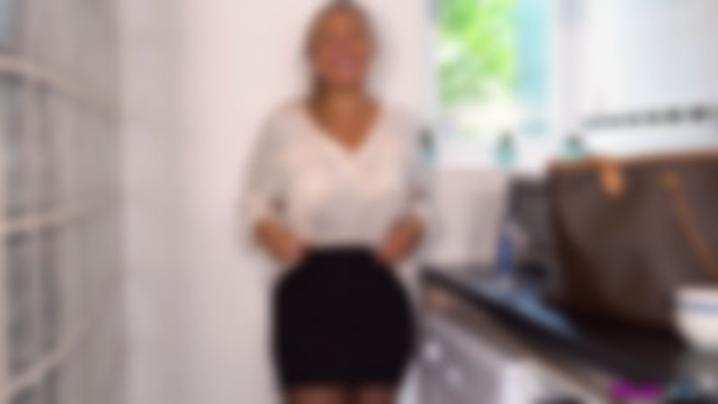Beth "Wanking in The Office"