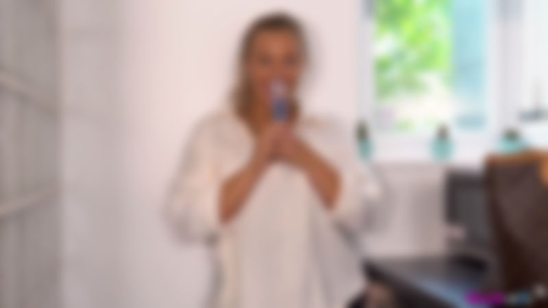 Beth "Wanking in The Office"