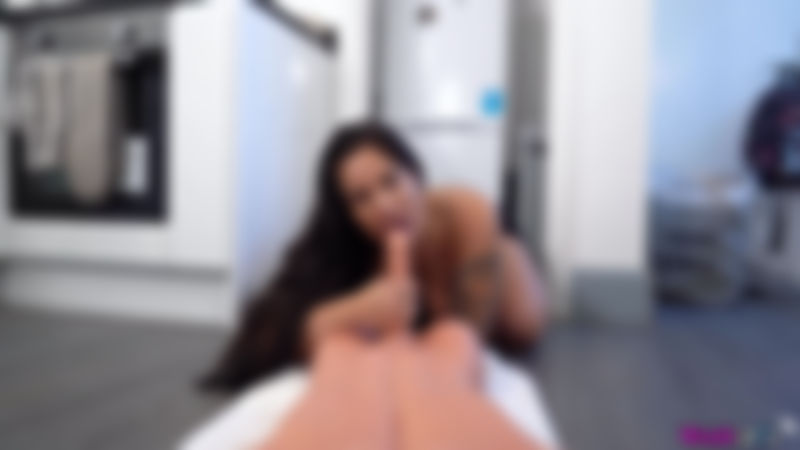 Ella Roxx "Milf Moves"