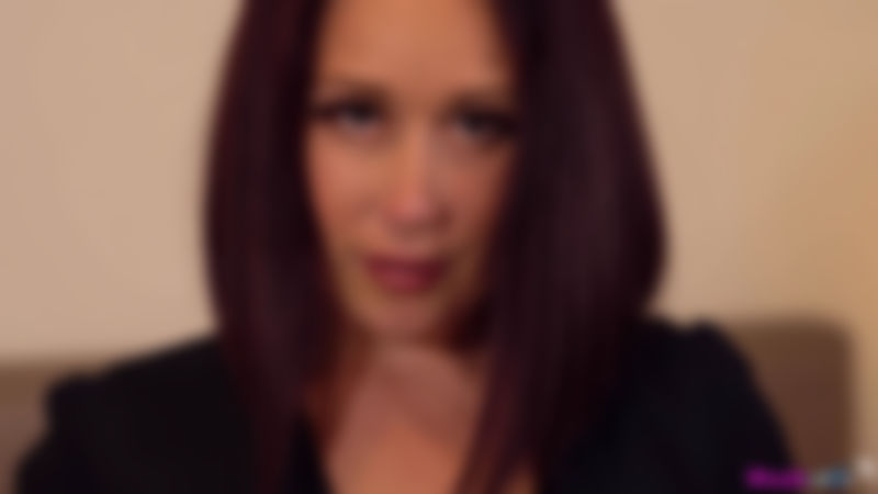 Belle O'Hara "Dom Bomb"