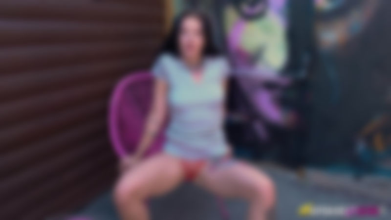 Girlfriends Sexy Sister