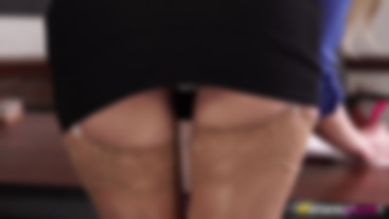 Leah "Do You Like That Angle?"