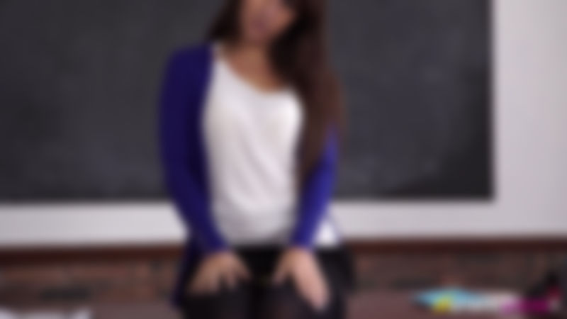 Jess West "Upskirt Lesson"