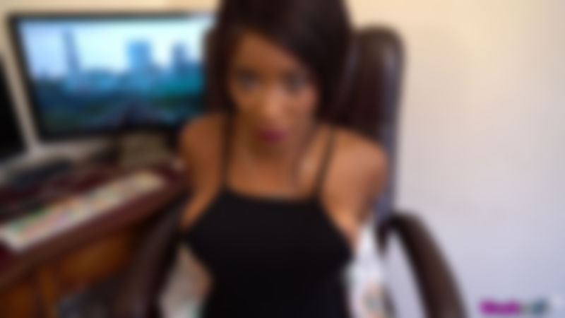 Kiki Minaj "Naughty Accountant"
