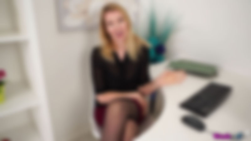 Hannah Z "Office Dick Pic"