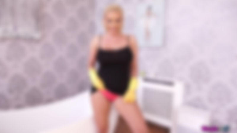 Lucy Zara "Rubber Gloves:Pt1"