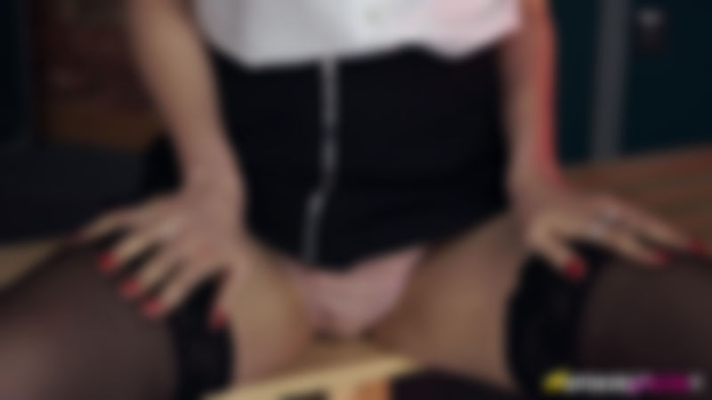 Amber Jayne "Panty Thief"