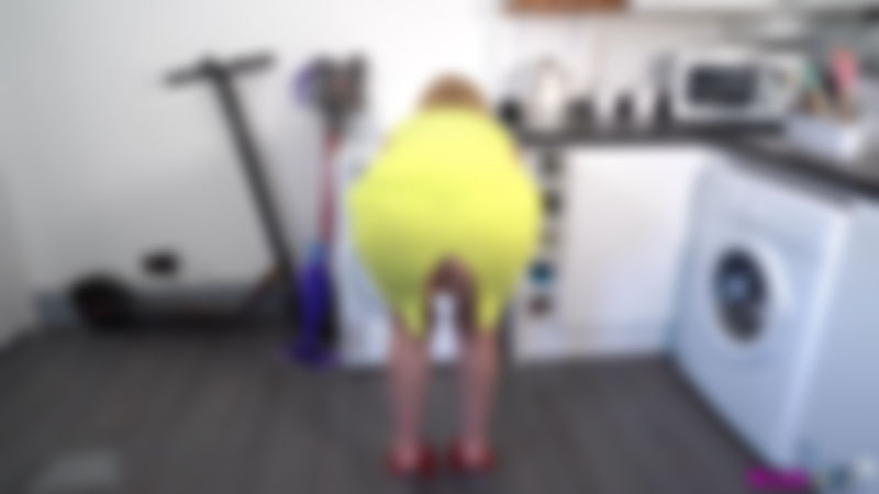 Epiphany Jones "Fuck The Maintenance Man"