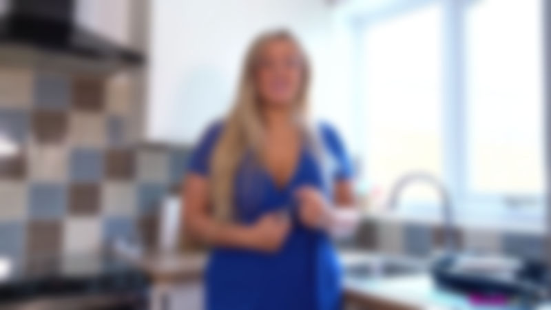 Beth "Seducing The Boss"