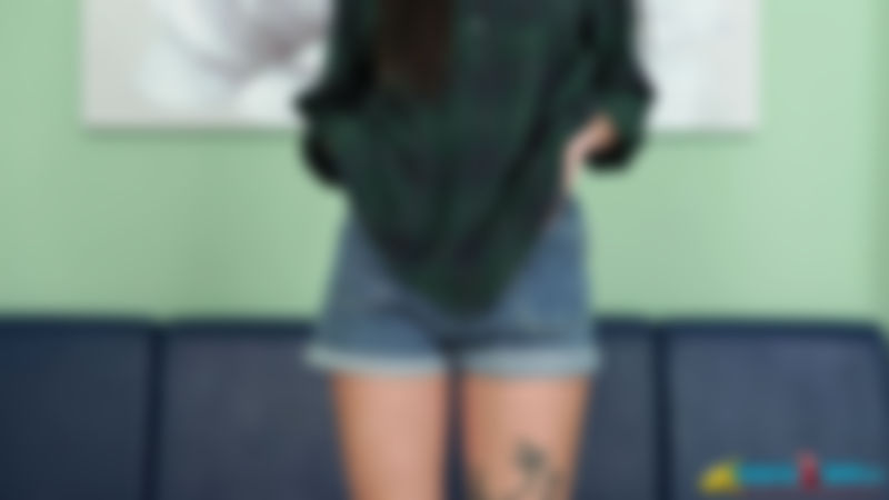 Violet "Nude? No Problem!"