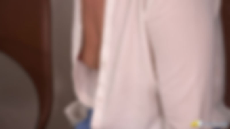 "Blouse Babe"