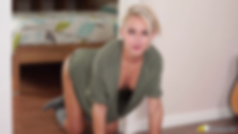 Tits On Show