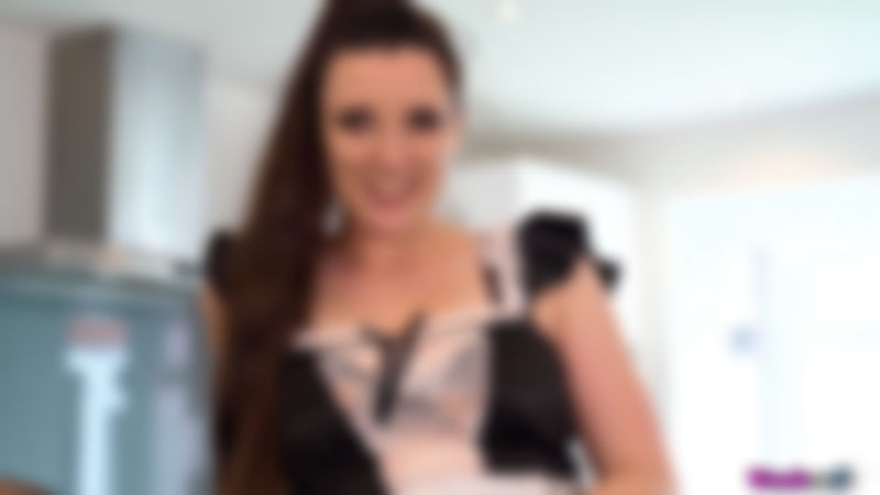Ivy "Maid Play"