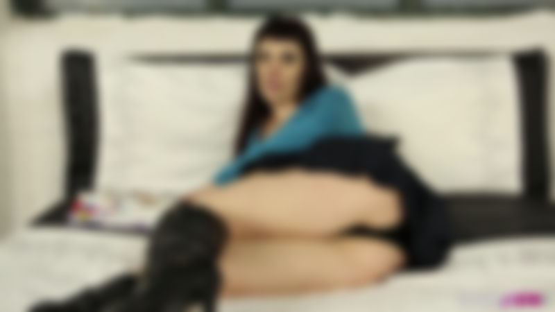 Shay Hendrix "Wandering Eyes"