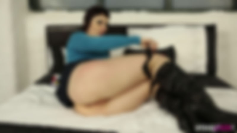 Shay Hendrix "Wandering Eyes"