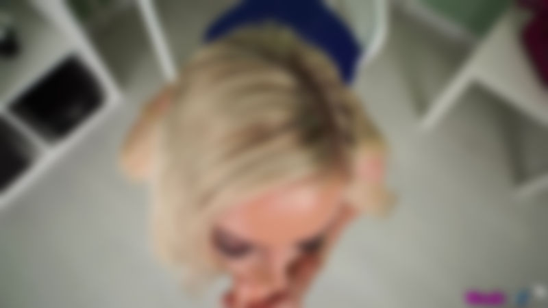 Naomi "Step Favours:Pt2"