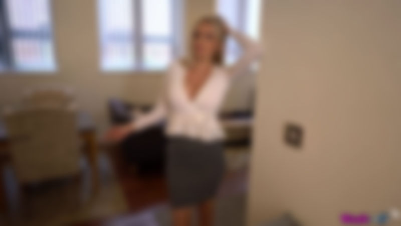 Amber Jayne "Do We Have A Sale?"