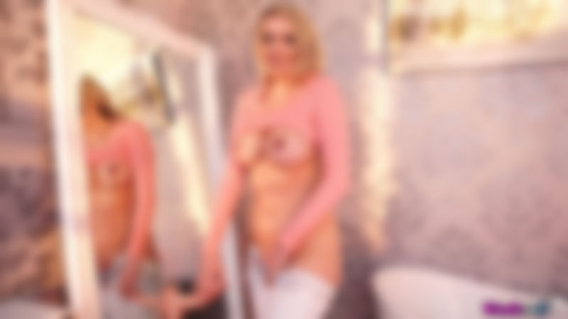 Amber Jayne "Masturbation Party"