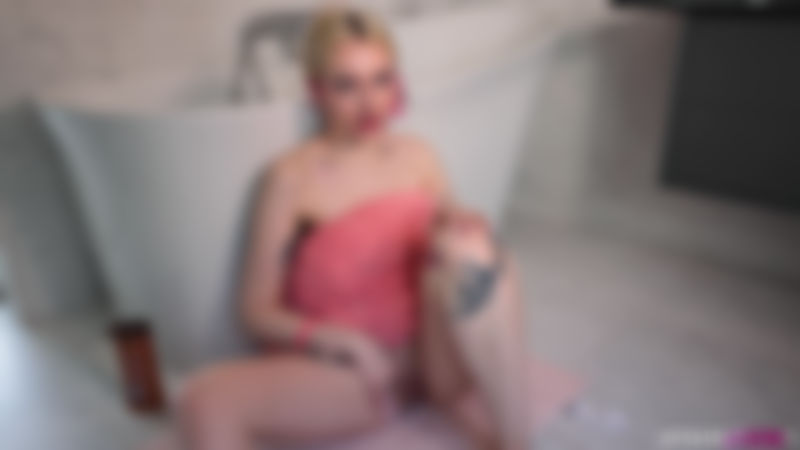TOWEL UPSKIRT