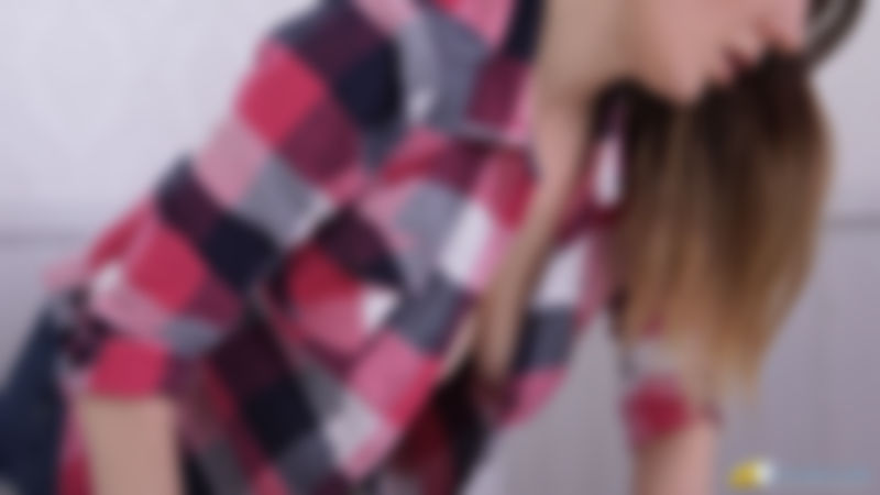 Samantha Bentley "Have A Little Look"