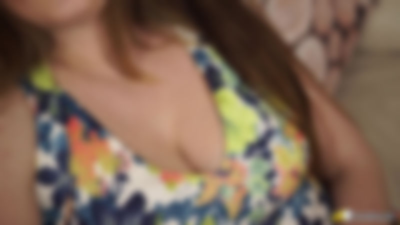 Sophia Delane "Natural Bouncy Tits"
