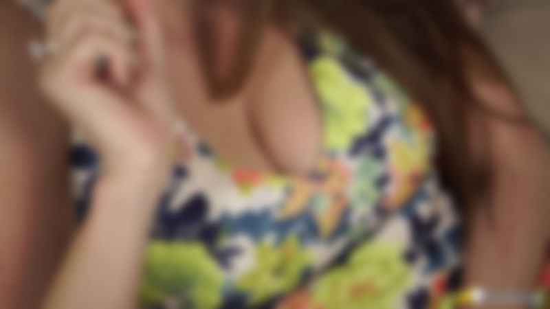 Sophia Delane "Natural Bouncy Tits"