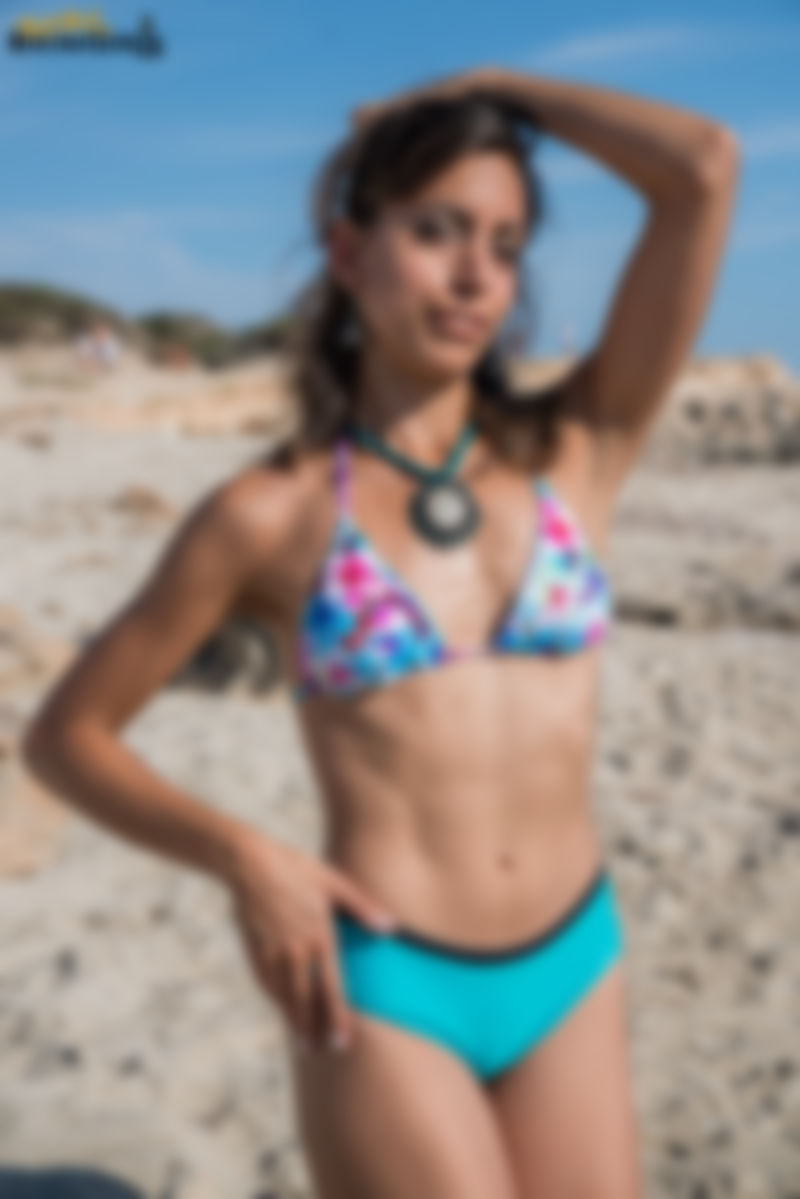 Melanie S - 29yo - Blue Bikini