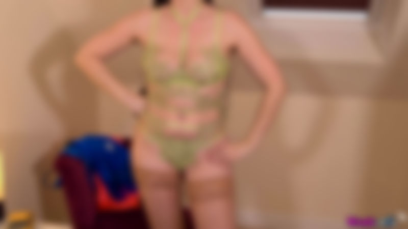 Ivy "Like My Dress?"