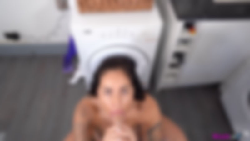 Ella Roxx "Dirty Housewife"