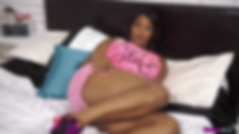 Kiki Minaj "Step-Brotherly Love:Pt1"