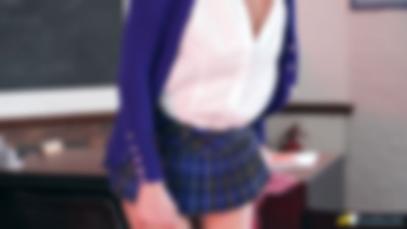 Leah "Classroom Cleavage"