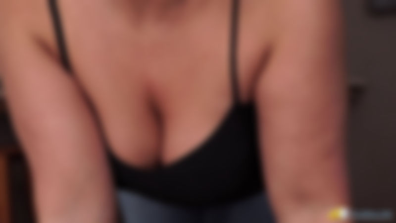 Coffee Shop Cleavage