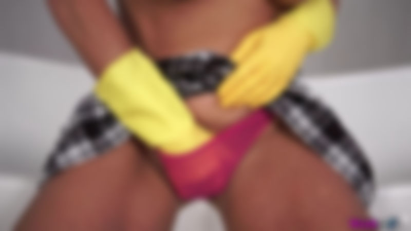 Faye Rampton "Do Not Disturb"