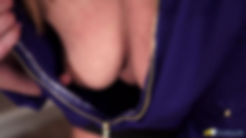 Axa Jay "Wank Over My Nipples"