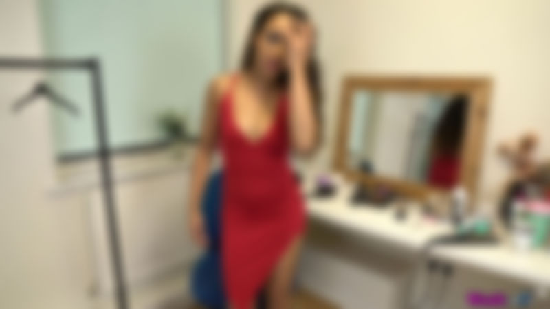 Kayla Louise "Vip Treatment"