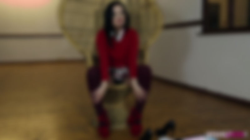 Faye "Tartan Upskirt Tease"