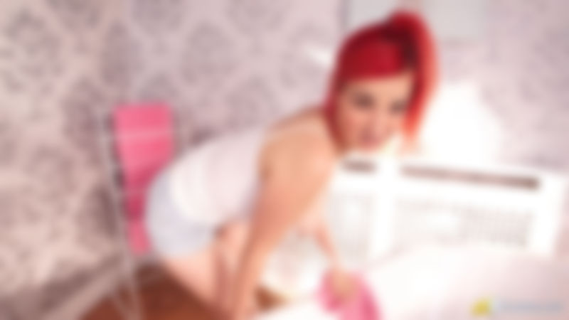 Dolly "Wank While I Clean"