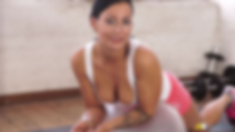 Kelli Smith "Great Knockers"