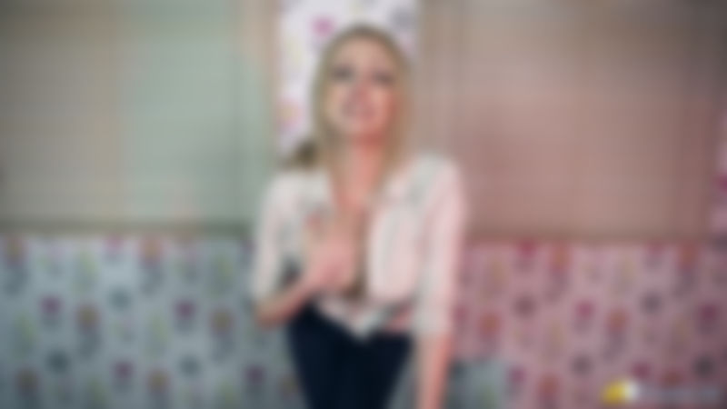 Amber Jayne "Are You Getting Hard?"