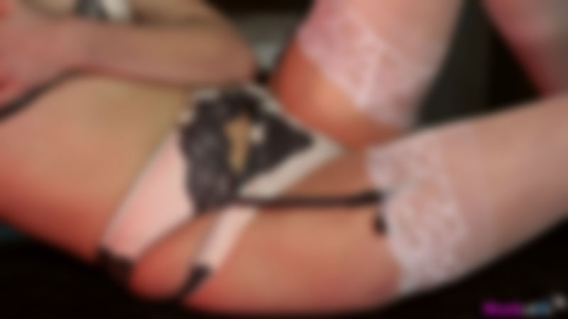 Honour May "Wank & Cum x2"