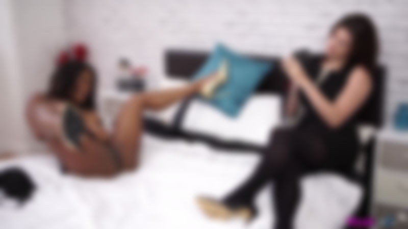 Kiki Minaj & Brook S "XXX Interview"