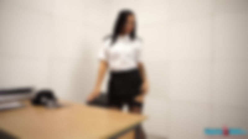 Kelli Smith "To Catch A Crook"