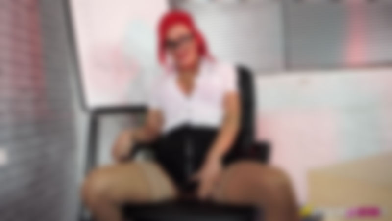 Roxi Keogh "Important Meeting"