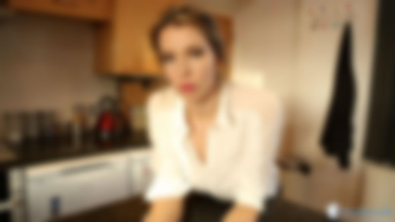 Hannah Z "Selfie Slips"
